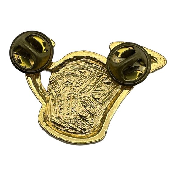 Vintage International Signed Gold-Cup 1994 Pin Fox Hunting  Vintage International Signed Gold-Cup 1994 Pin Fox Hunting Medal Rare HTF